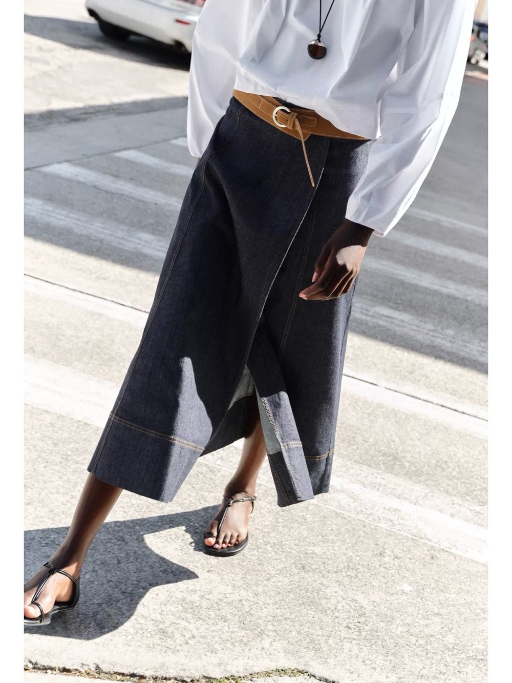 ❗️LAST CALL❗️ ok Zara Dark Denim Wrap Midi Skirt with Tan Belt - Picture 5 of 10